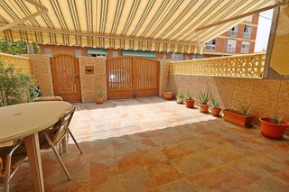 Casa adosada en venta en  El Acequión - Los Naúfragos en Torrevieja