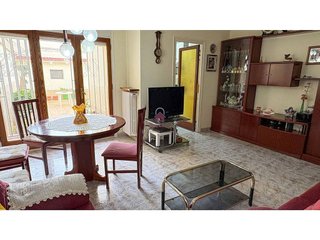 Casa en venta en Les Arenes - La Grípia  Can Montllor en Terrassa