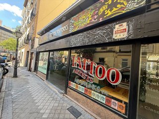 Local comercial en alquiler en Trafalgar en Madrid