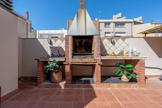 Piso en venta en Casagemes - Canyadó en Badalona