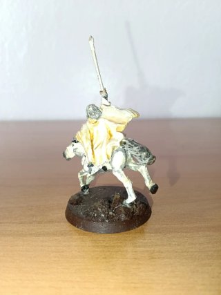 Figura Gandalf a caballo Warhammer