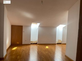 Piso en venta en Las Eras de Renueva en León