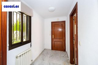 Piso en venta en Bola de Oro - Serrallo en Granada