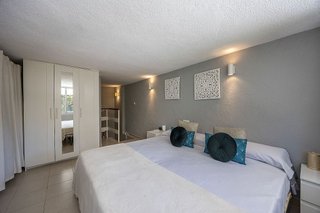 Local comercial en venta en Playa de Poniente en Benidorm