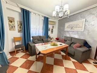 Piso en venta en El Valle - Universidad en Jaén