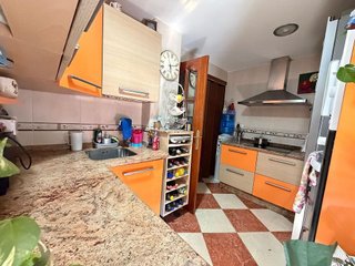 Piso en venta en El Valle - Universidad en Jaén