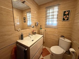 Piso en venta en El Valle - Universidad en Jaén