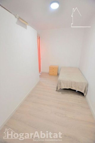 Piso en venta en Benicalap en Valencia