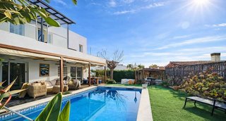 Chalet en venta en Empuriabrava en Castelló d´Empúries