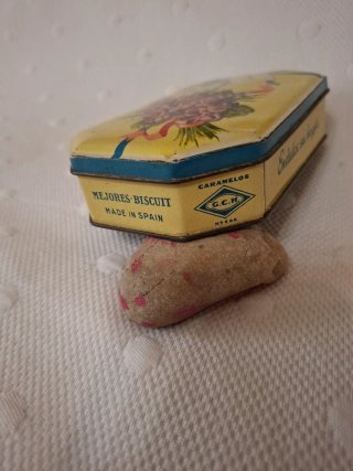 Caja Lata Antigua Caramelos Cuétara Flores