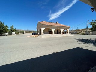 Chalet en venta en Crevillent