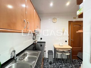 Piso en venta en Artigas - Llefià en Badalona