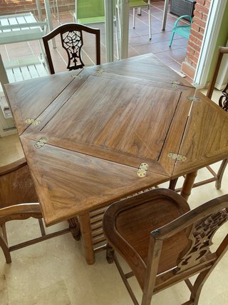 Mesa de juego antigua madera maciza con 4 sillas