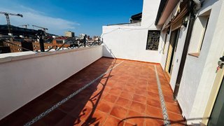 Ático en venta en Sants-Badal en Barcelona
