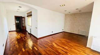 Ático en venta en Sants-Badal en Barcelona