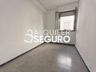 Piso en alquiler en Carrús Est - Camí dels Magros en Elche
