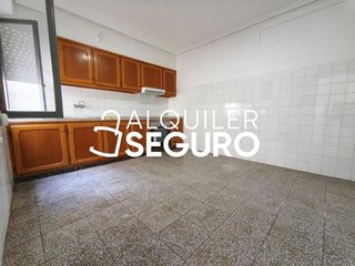 Piso en alquiler en Carrús Est - Camí dels Magros en Elche