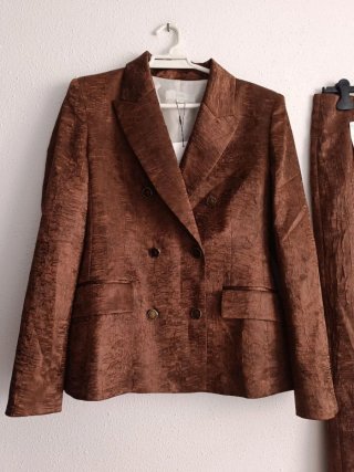 Traje Zara satinado arrugado Marrón Talla S