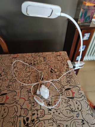 Lámpara LED Escritorio con Pinza