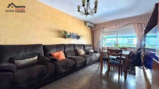 Piso en venta en El Castell-Poble Vell en Castelldefels