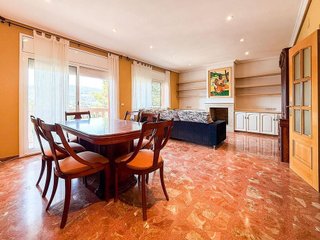 Chalet en venta en Vallirana