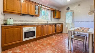 Chalet en venta en Vallirana