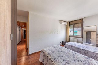 Piso en venta en Centre - Cordelles en Cerdanyola del Vallès