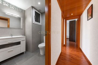 Piso en venta en Centre - Cordelles en Cerdanyola del Vallès