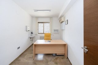 Oficina en venta en San Matías - Realejo en Granada