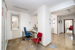 Oficina en venta en San Matías - Realejo en Granada