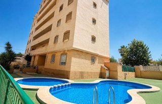 Piso en venta en Nueva Torrevieja - Aguas Nuevas en Torrevieja
