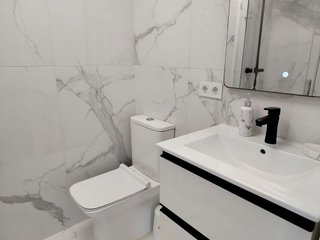 Piso en venta en  El Acequión - Los Naúfragos en Torrevieja