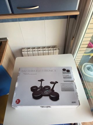 Batería Electrónica con Baquetas y Pedales
