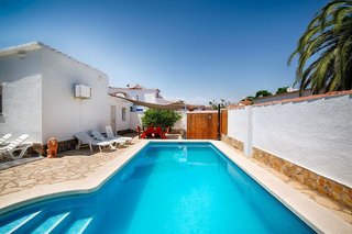 Chalet en venta en Empuriabrava en Castelló d´Empúries