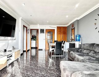 Piso en venta en Santa Eugènia en Girona