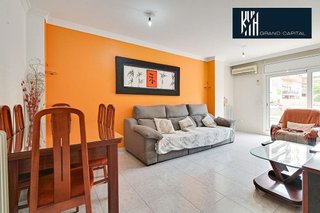 Piso en venta en Eixample Sud – Migdia en Girona
