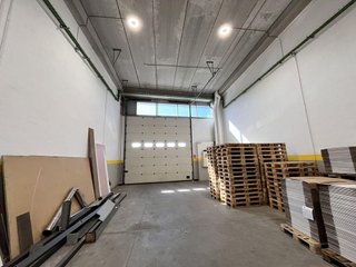 Nave industrial en alquiler en Port en Badalona