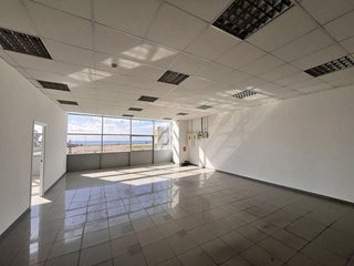 Nave industrial en alquiler en Port en Badalona