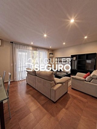 Chalet en alquiler en Fresnos en Torrejón de Ardoz