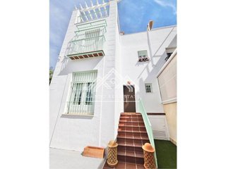 Casa adosada en venta en Arco Norte - Avda. España en Dos Hermanas