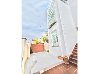 Casa adosada en venta en Arco Norte - Avda. España en Dos Hermanas