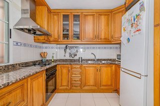 Casa adosada en venta en Almanjáyar en Granada