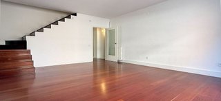 Casa adosada en venta en Centre en Sant Boi de Llobregat