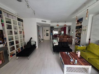 Casa adosada en venta en Montequinto en Dos Hermanas