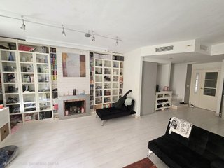 Casa adosada en venta en Montequinto en Dos Hermanas