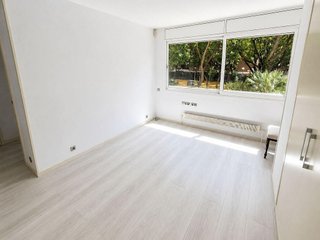 Piso en venta en La Maternitat i Sant Ramon en Barcelona
