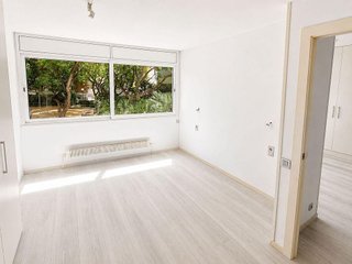 Piso en venta en La Maternitat i Sant Ramon en Barcelona