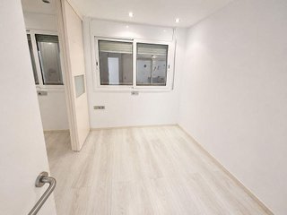 Piso en venta en La Maternitat i Sant Ramon en Barcelona