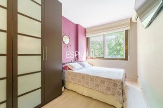 Piso en venta en La Font de la Guatlla en Barcelona