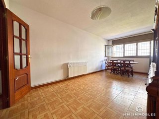 Piso en venta en Instituts - Ponent - Sota el Camí Ral en Granollers